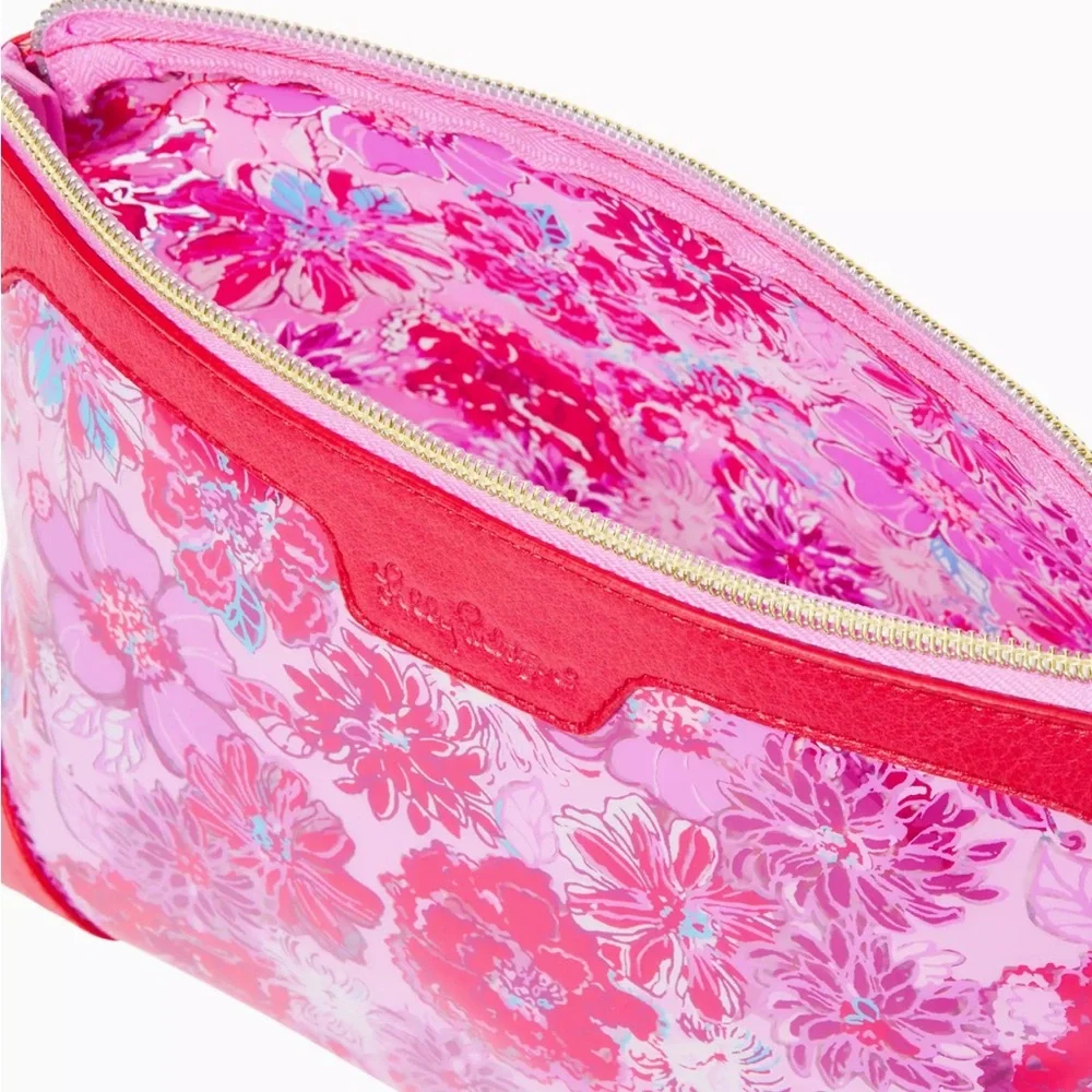 NWT Lilly Pulitzer Floral Pink and Red Women's Pouch